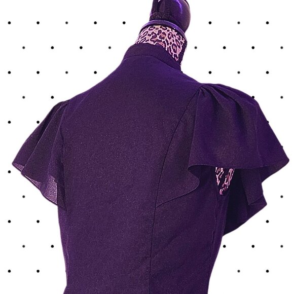 Black bottom up blouse with ruffled cap sleeves - Picture 4 of 4